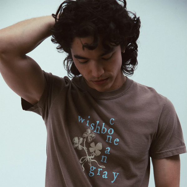 Conan Gray - Clovers Crossword T-Shirt (T-Shirt)