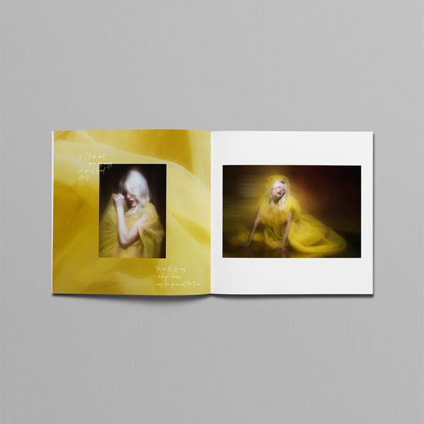 Ellie Goulding - Higher Than Heaven (Glossy Photo Book with Deluxe CD (Limited Edition))