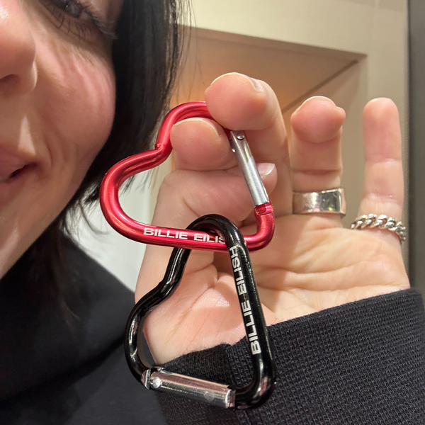 Billie Eilish - L'AMOUR CARABINER CLIP SET (Clip Set)