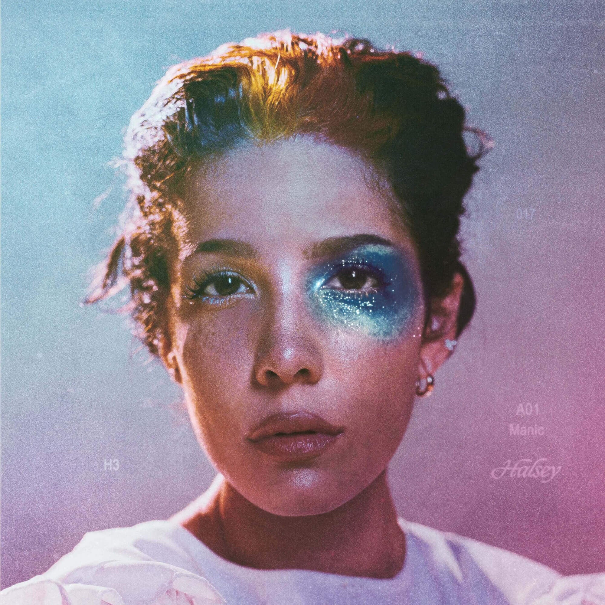 https://images.bravado.de/prod/product-assets/product-asset-data/halsey/halsey-d2c-tt/products/131045/web/292580/image-thumb__292580__3000x3000_original/Halsey_Manic_Milky-Clear-LP_s131045_o197667_a292580_v12063759.8d14fb2b.jpg