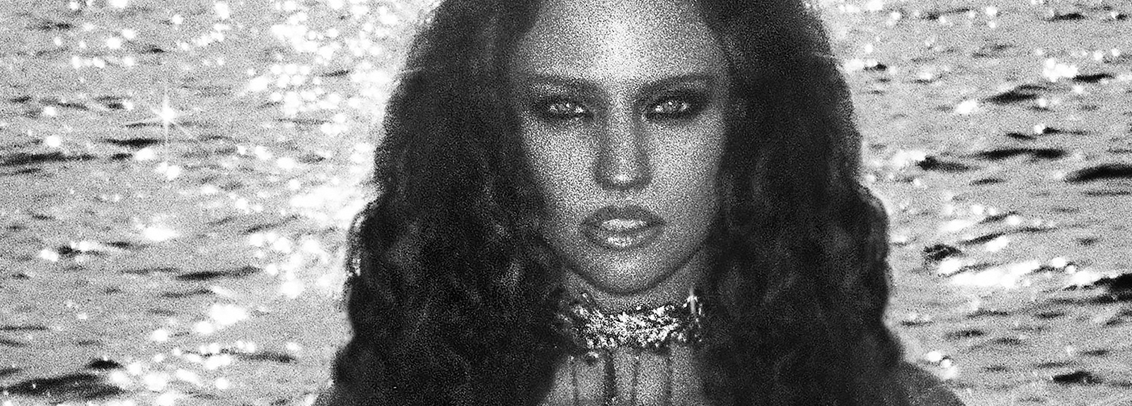 Portrait of Jess Glynne
